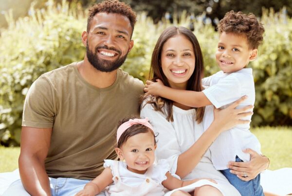 Sponsoring a Spouse or Partner in Canada With Expiring Status
