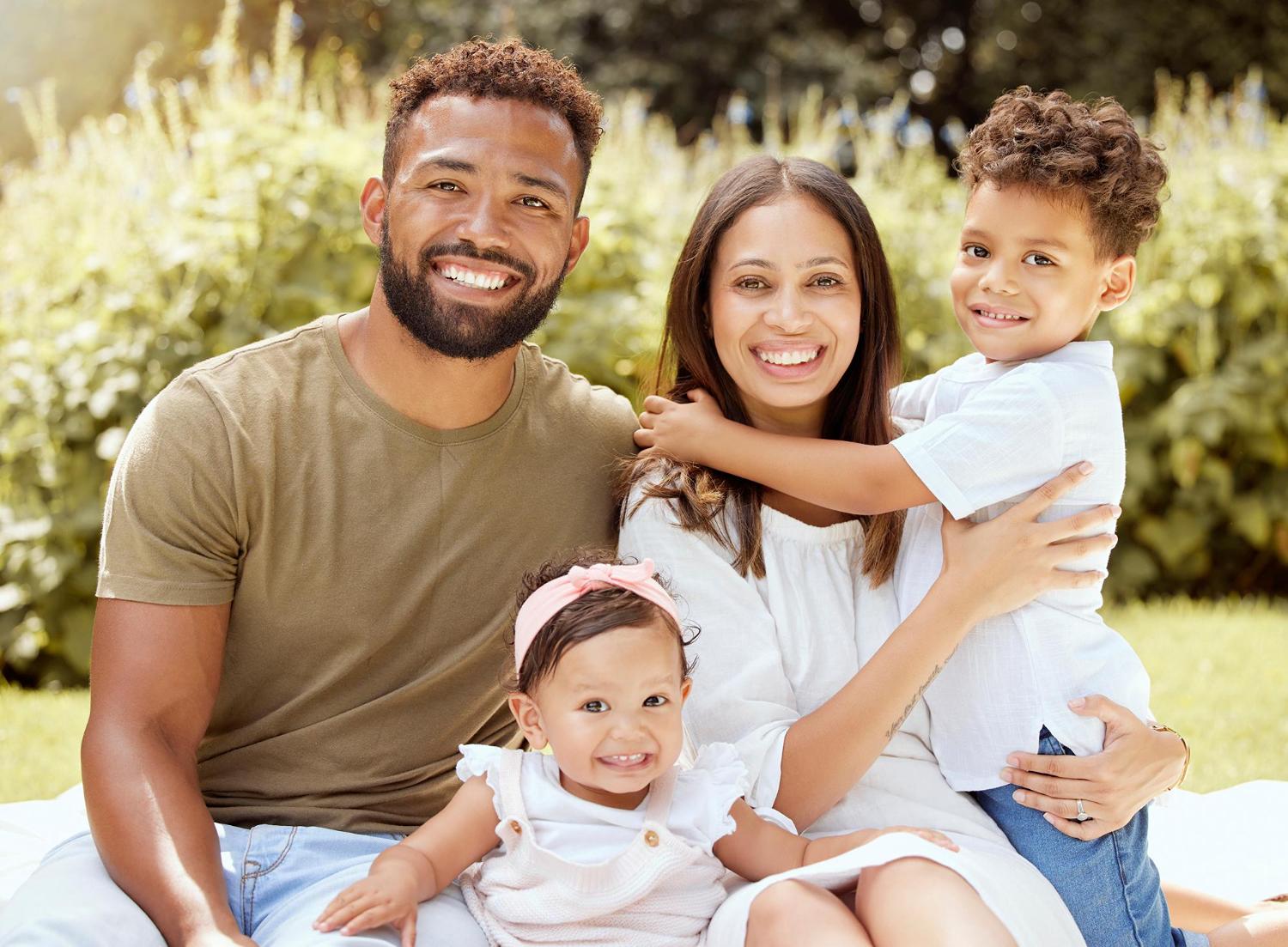 Sponsoring a Spouse or Partner in Canada With Expiring Status